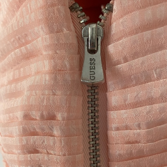 Guess pink flirty mini dress - Picture 4 of 7